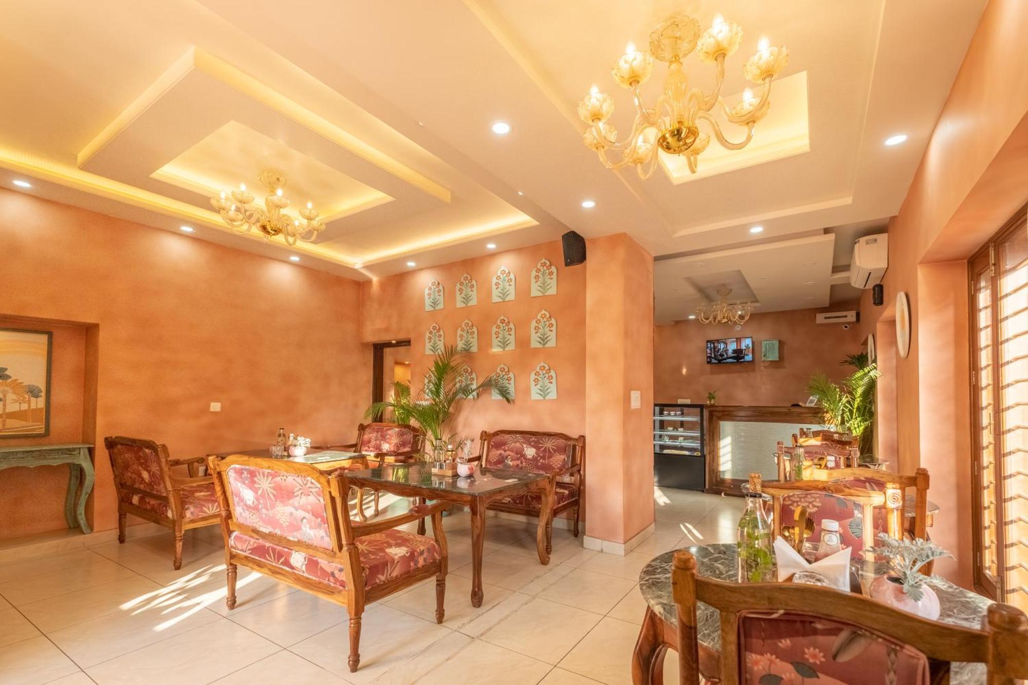 Baari The House Of Fusion Hotel Jaipur Bagian luar foto
