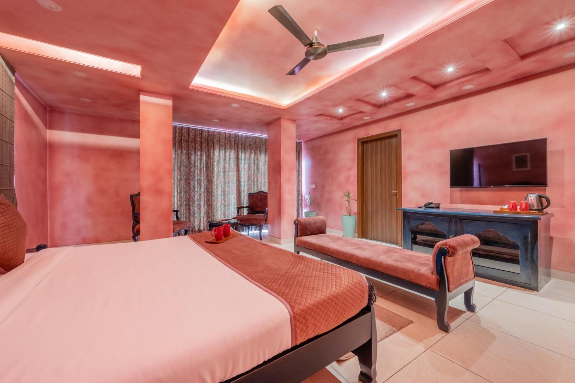 Baari The House Of Fusion Hotel Jaipur Bagian luar foto