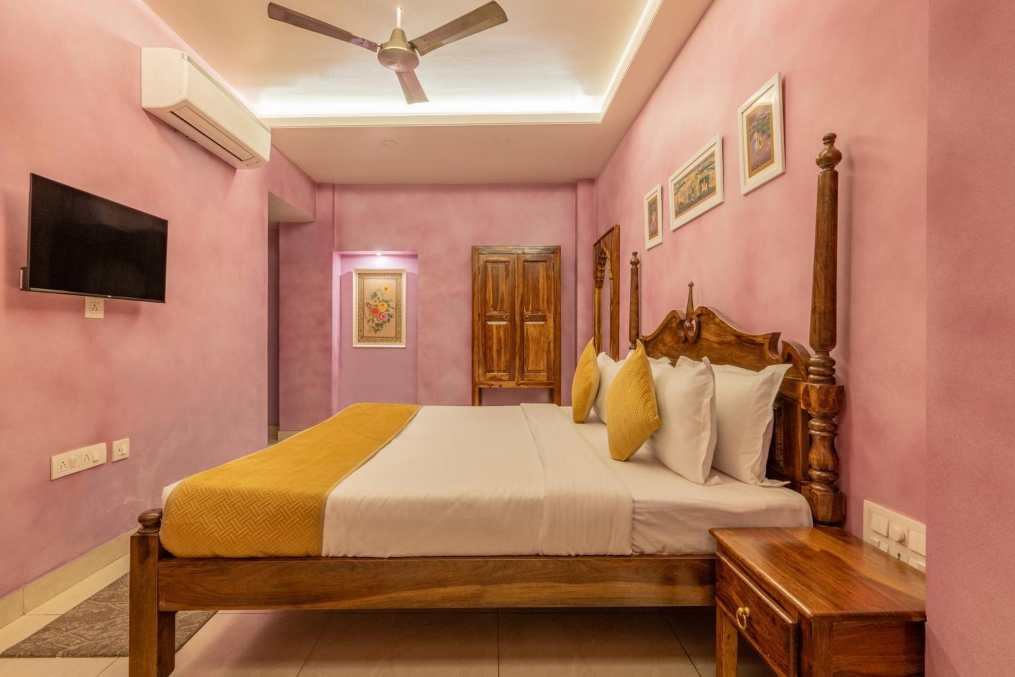Baari The House Of Fusion Hotel Jaipur Bagian luar foto